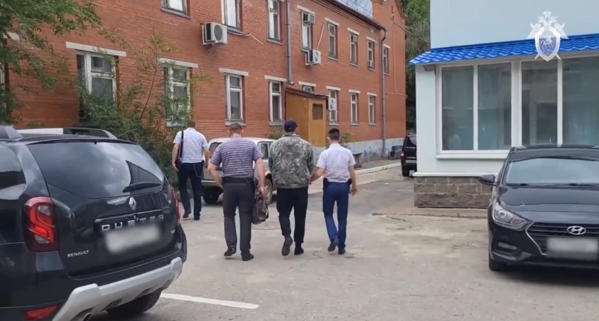 Фото к статье: Правоохранители поймали производителя смертельного "Мистера сидра"