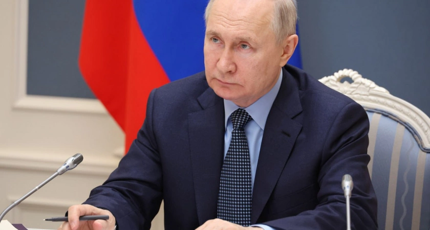 Фото к статье: Прямую линию с Путиным перед выборами снова отложат из-за СВО