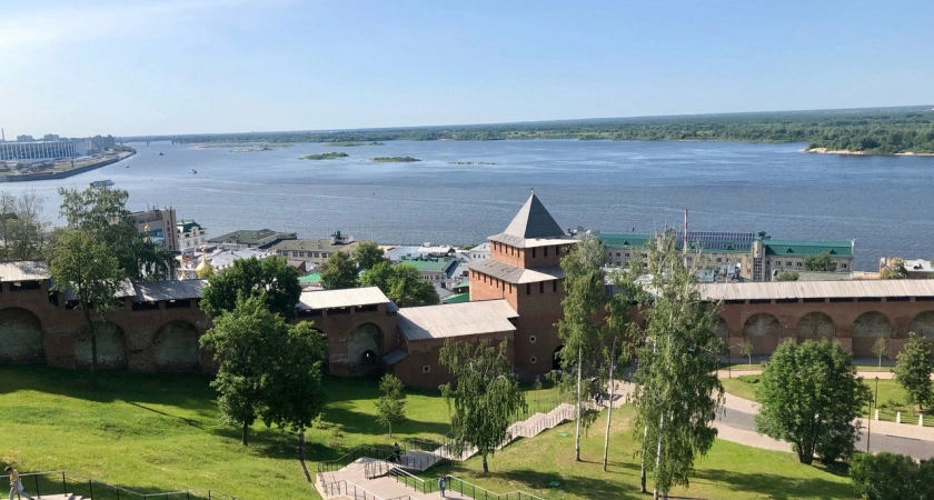 Фото к статье: Кремлевский бульвар в Нижнем Новгороде частично закрыли для пешеходов