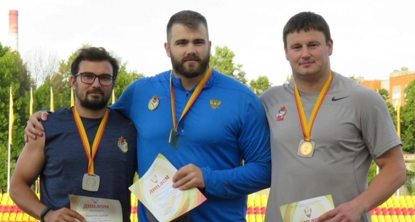 Фото к статье: Нижегородец бросил молот в Чебоксарах и стал чемпионом
