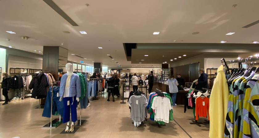 Нижегородские работники Gloria Jeans получат по миллиону рублей