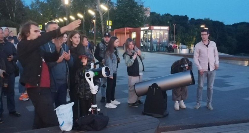 Нижегородцы смогут бесплатно понаблюдать за Луной и Венерой через телескоп