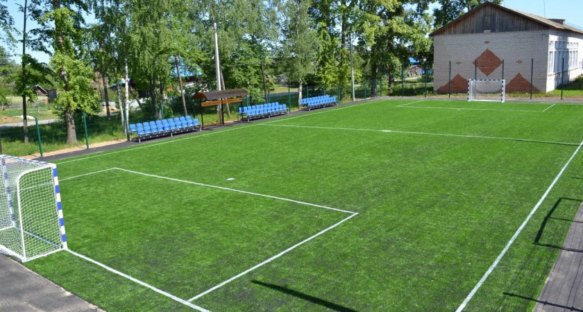 Сразу две новые спортивные площадки открыли в рабочем поселке Тонкино