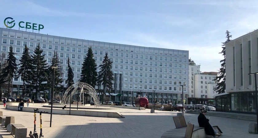 Фото к статье: На 50 рублей больше: Сбер увеличил комиссию за переводы