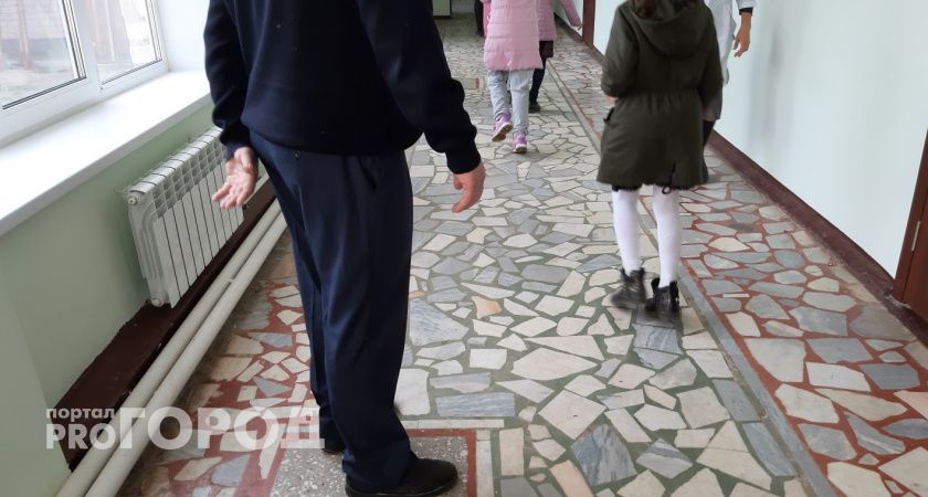 Из нижегородских школьниц будут делать санитарных инструкторов