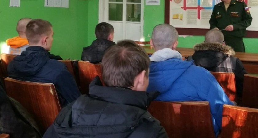 Фото к статье: Нижегородцев, не явившихся в военкомат, будут наказывать штрафами до 50 тысяч