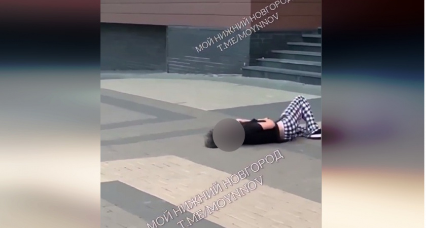 14-летнего подростка избили возле ТРК "Небо" в Нижнем Новгороде