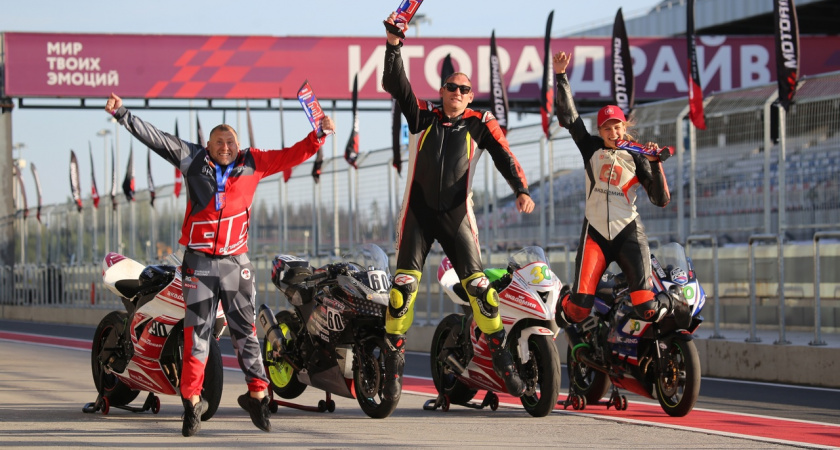 Нижегородцы выступили на третьем этапе Чемпионата России по мотогонкам LAVR Motoring