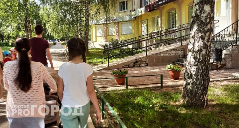 Фото к статье: Самой молодой мамой в Нижнем Новгороде стала шестиклассница