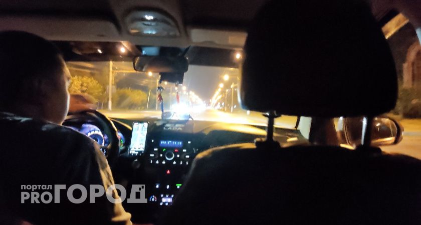 Нижегородский таксист по дешевке сдал в ломбард вещи пассажира