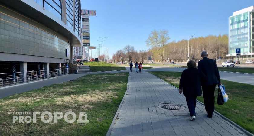 Семейная пара нижегородцев скачала приложение на телефон и осталась без 600 тысяч