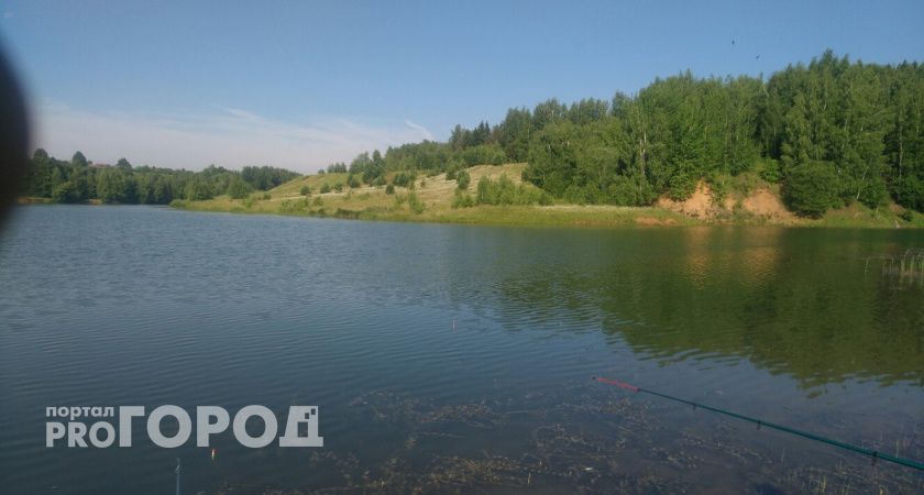 Из заволжского озера отдыхающие достали труп женщины