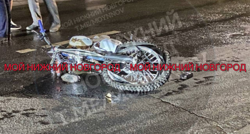 Подросток на питбайке врезался в машину в Нижнем Новгороде