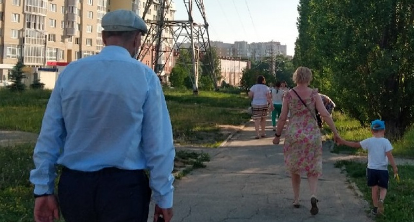 Пенсионер из Сарова, чтобы сберечь свои деньги, перевел мошенникам 12,5 миллиона рублей