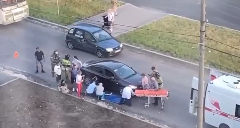 Фото к статье: Водитель иномарки в Дзержинске сбил двух детей: один ребенок погиб