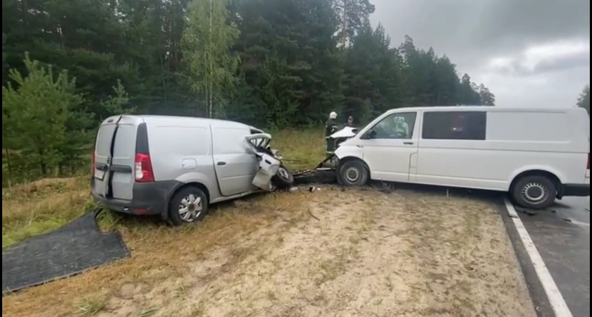 "Лада" и иномарка столкнулись в Кулебакском районе: есть пострадавшие