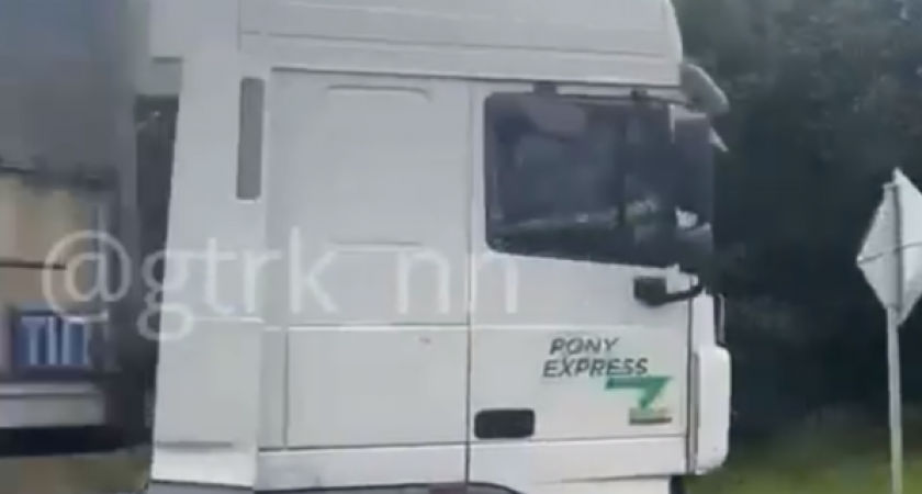 На М7 в Нижегородской области столкнулись фуры