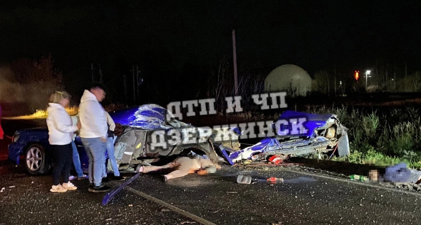 Фото к статье: Два человека погибли в жестком столкновении под Дзержинском