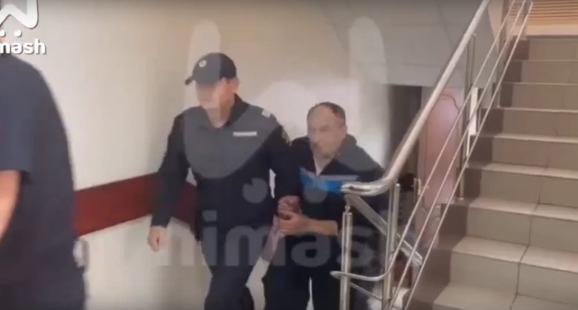 Фото к статье: Онколога из Семенова взяли под стражу: он дал комментарий