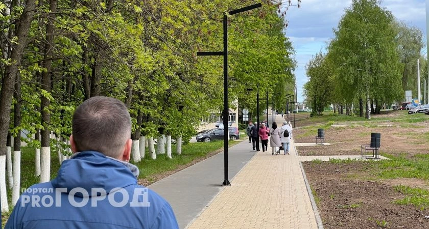 Фото к статье: В Нижнем Новгороде мужчина на бегу обокрал женщину