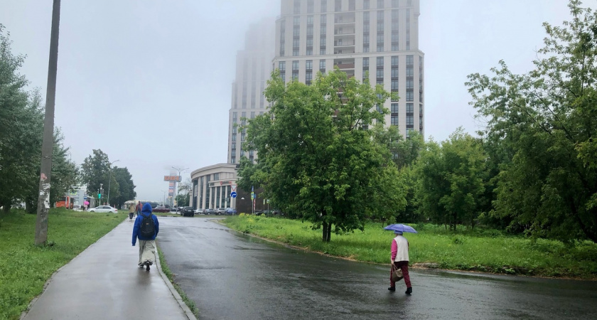 Синоптики рекомендуют нижегородцам в понедельник прихватить зонтики: ожидается дождь 