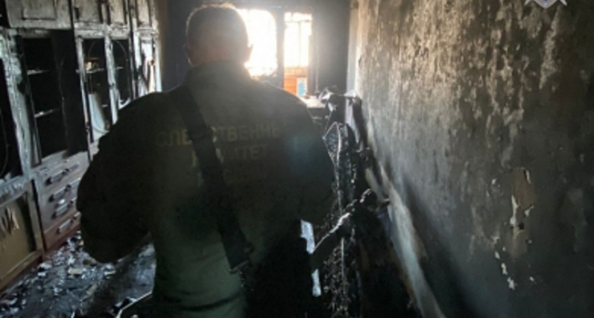 После тушения пожара в Автозаводском районе нашли тело мужчины, началась проверка