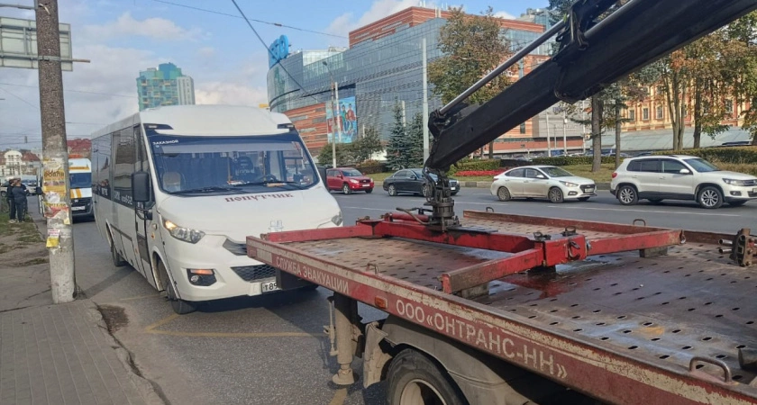 Фото к статье:  В Нижегородской области задержали два автобуса нелегальных перевозчиков 