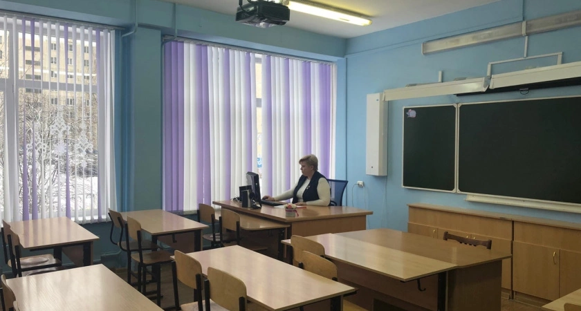 Фото к статье: Профсоюз посчитал зарплату учителя без категории в Нижегородской области