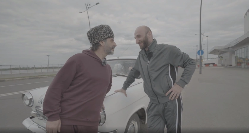 Фото к статье: Ведущие тревел-шоу “Орел и орел” попробуют покорить Чкаловскую лестницу в Нижнем Новгороде 