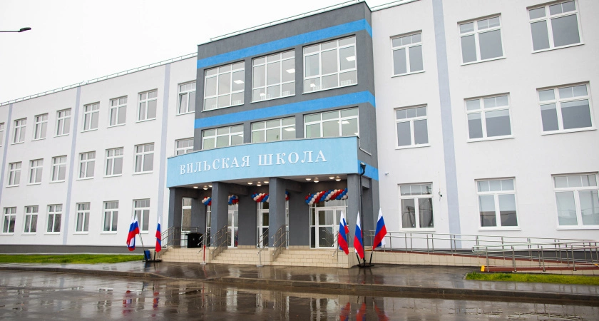 Фото к статье: Сельскую школу на 400 детей открыли в поселке Нижегородской области
