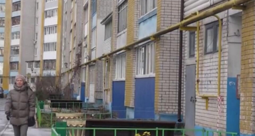 Дом в Дзержинске может рухнуть из-за карстового провала