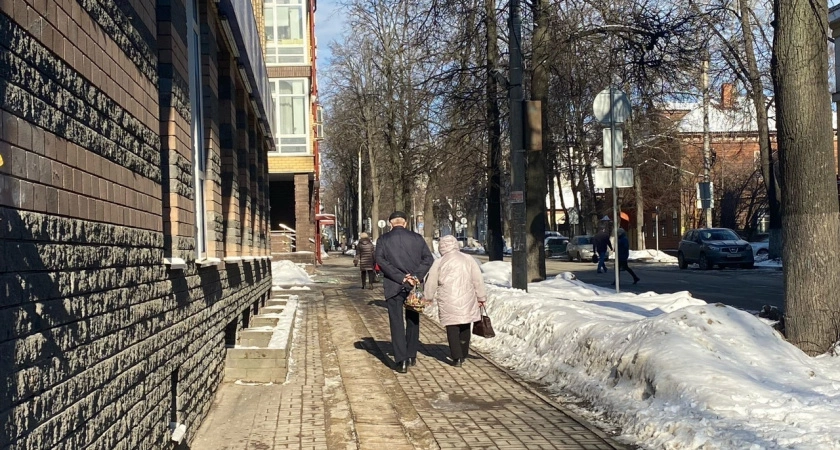 Фото к статье: Кому в повысят пенсии, а кому штрафы: законы, вступающие в силу в декабре