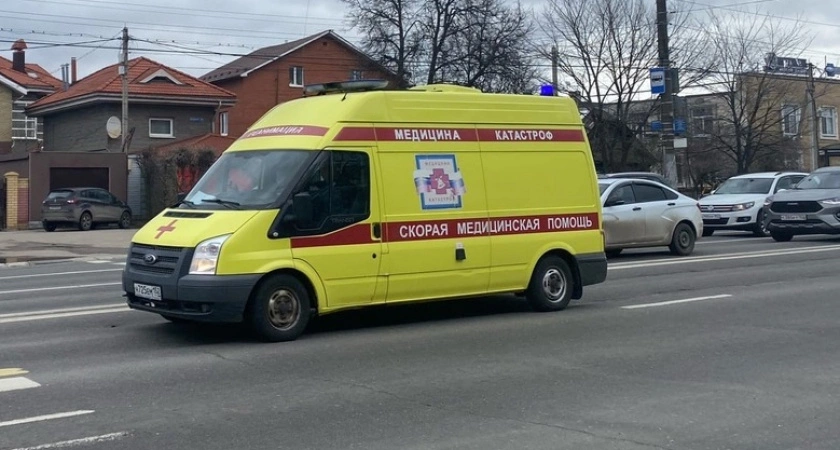Фото к статье: Монтажник радиоэлектронной аппаратуры потерял сознание и упал на пол: скончался в больнице