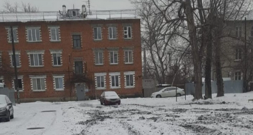 Фото к статье: Сормовский район зачищают от нелегальных аварийных сараев