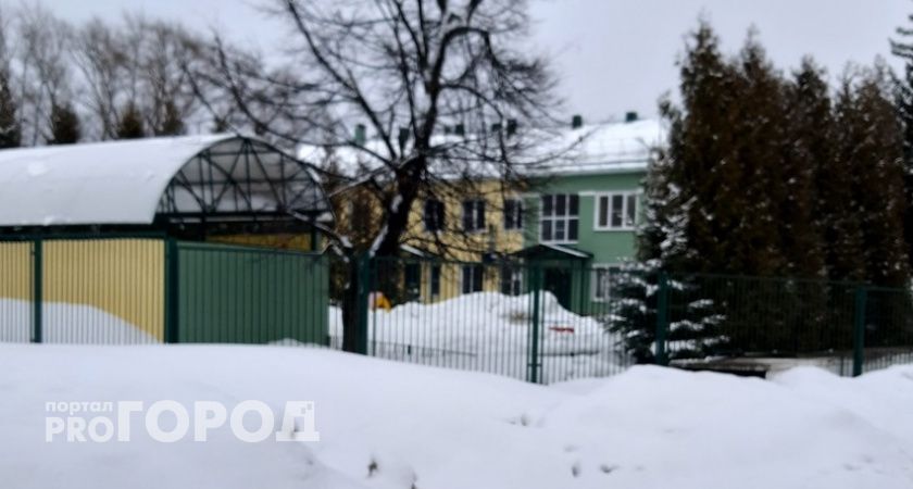Нянечка упала на территории нижегородского детского сада и сломала позвоночник 