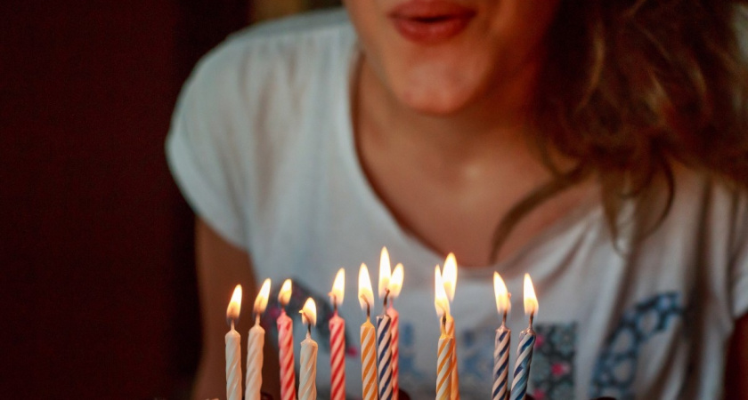 Жительница Выксы вместо подарка на день рождения получила списание денег с ее карты