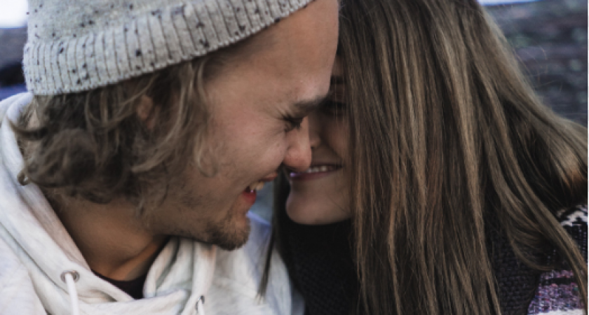 Три знака зодиака встанут на белую полосу везения в январе: кое-кто с головой окунется в любовь