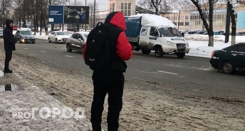 Житель Городца хотел купить бензопилу, но остался и без инструмента, и без денег
