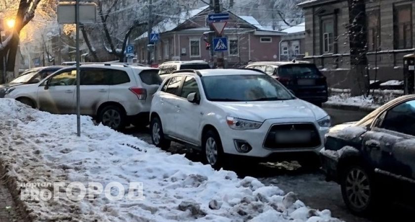 Житель Семеновского района забыл о половине миллиона и остался без японской иномарки