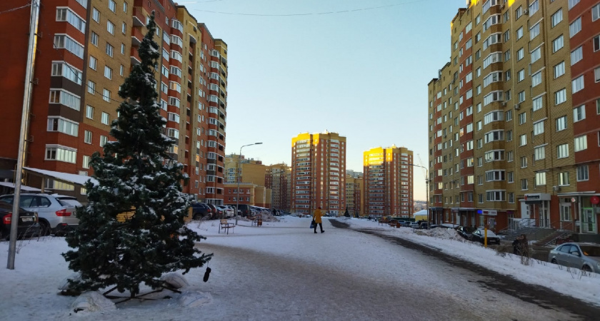 Россияне экономят миллионы: как в 2024 году купить квартиру без ипотеки — все счастливы