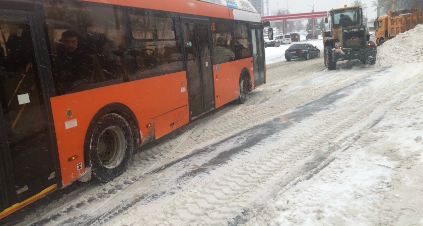 Фото к статье: Нападение в общественном транспорте Нижнего Новгорода: мигрант против местного жителя