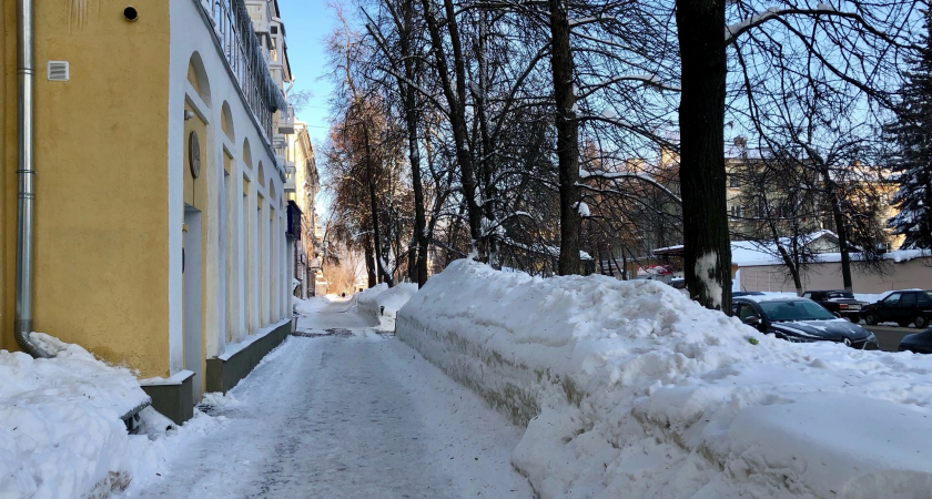 Одевайтесь тепло: начало недели в Нижнем Новгороде подготовило снежный сюрприз 