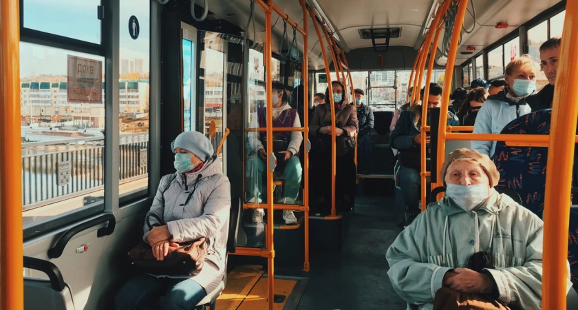 Проезд станет почти бесплатным для всех обладателей карты "Мир": нужно лишь соблюсти условия