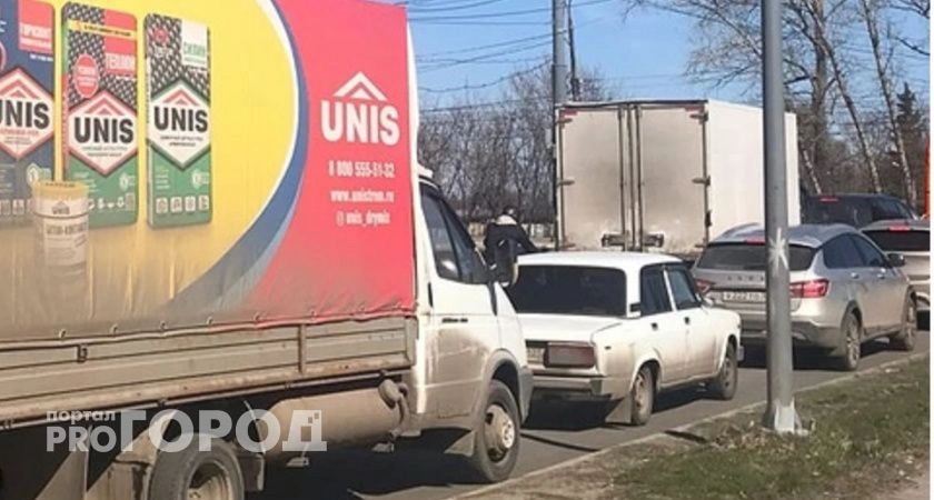 Фото к статье: Житель Арзамаса угнал отечественную легковушку, но далеко уехать не удалось