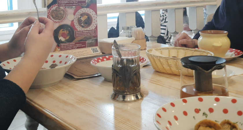 Богатый источник омеги-3 за копейки: врач рассказала о "волшебном" и дешевом супе для кишечника