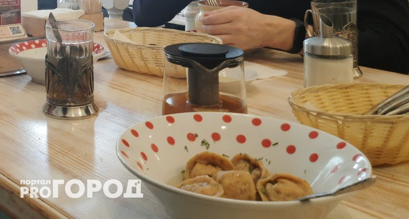 Роскачество нашло в этих пельменях сальмонеллу и перемолотые кости, а мы их едим и детям даем