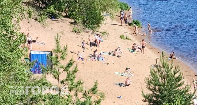 В этих местах сливают канализацию и водятся 10-метровые паразита, а вы купаетесь там всей семьей