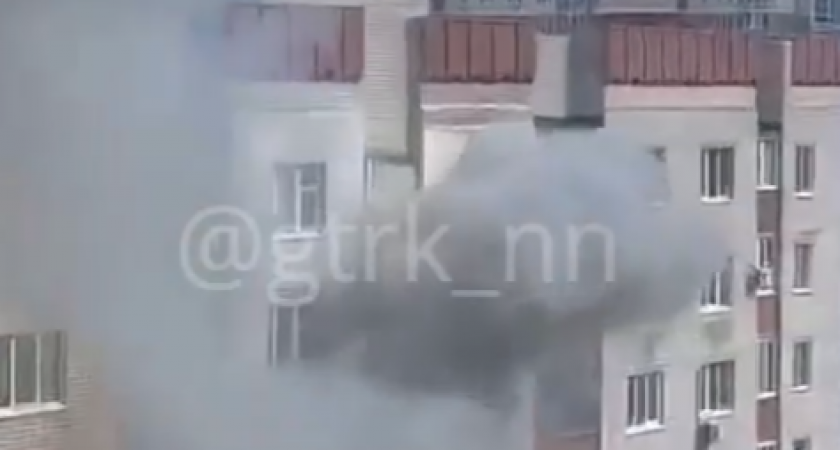 В Советском районе замечены клубы дыма: там вспыхнула многоэтажка
