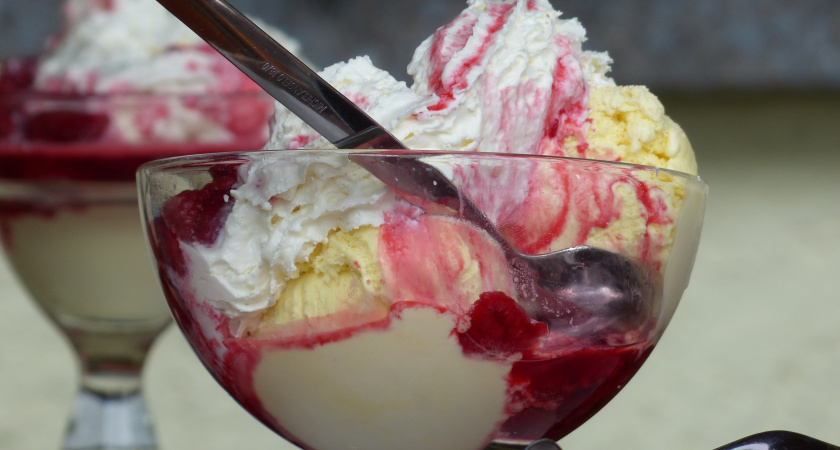 Рецепт, который взорвал интернет: домашнее мороженое из 4 ингредиентов