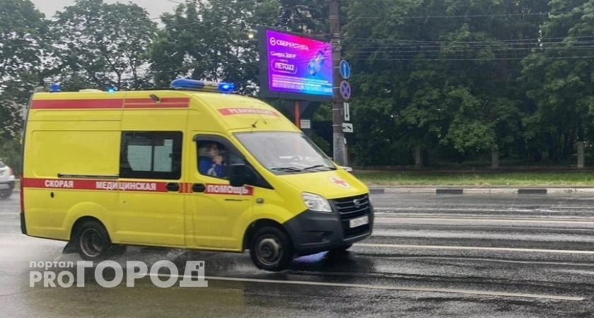Фото к статье: На производстве в Заволжье серьезно пострадал работник: его руку затянуло в работающий станок